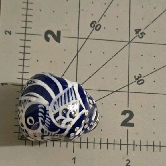 Mexican Ceramic? Sugar Skull Figurine Day Of The Dead Folk Art White Blue 1.25" - Picture 8 of 9